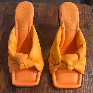 Circus by Sam Edelman Orange Heels with Knotted Detail